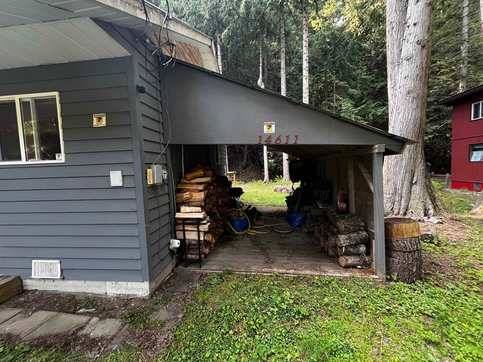 Listing Image 5
