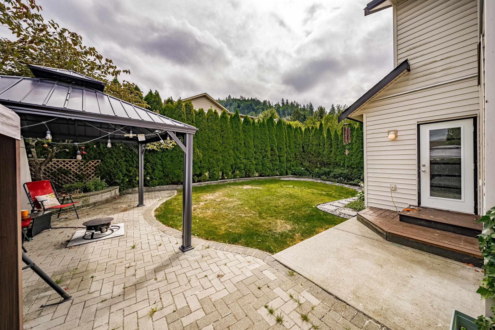 Listing Image 24