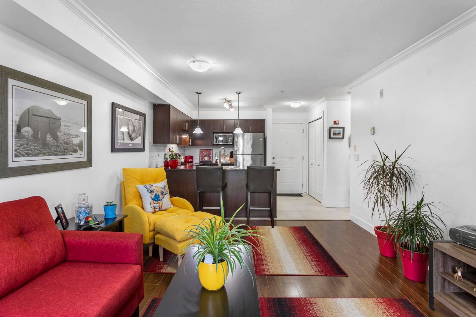 Listing Image 10