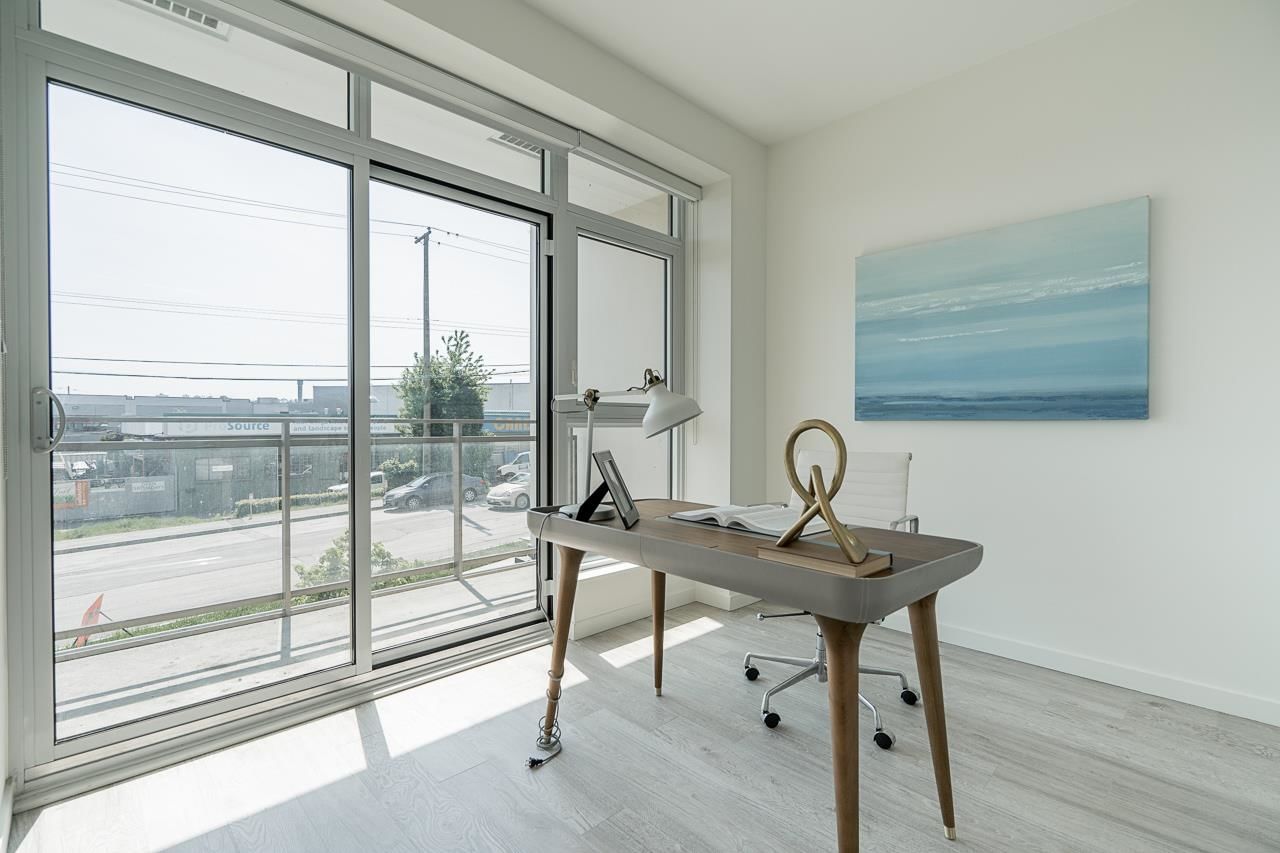 Listing Image 22