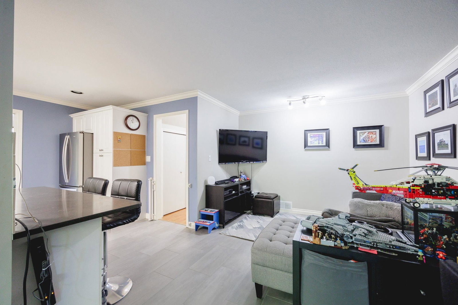 Listing Image 20