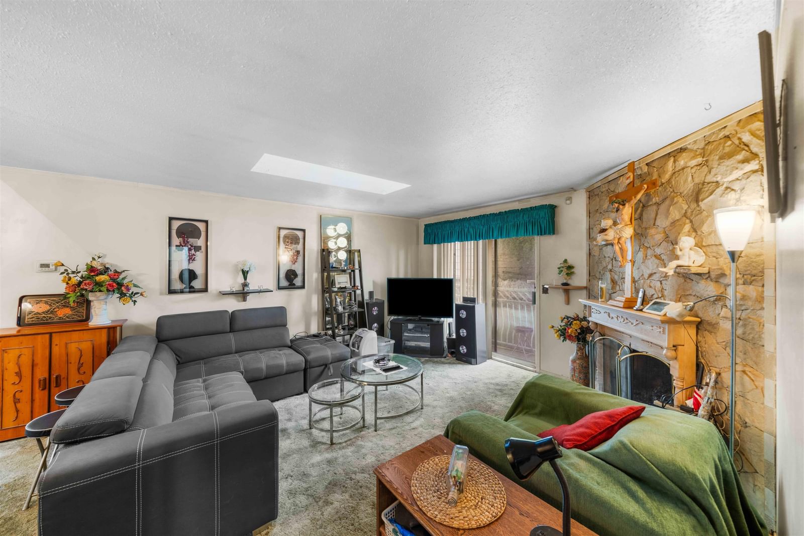 Listing Image 23