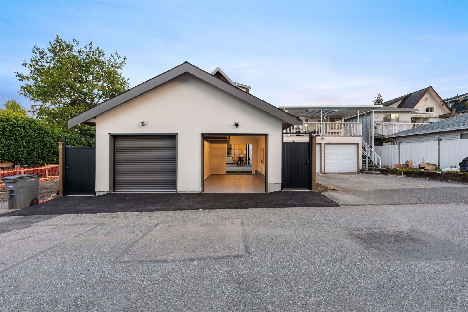 Listing Image 23