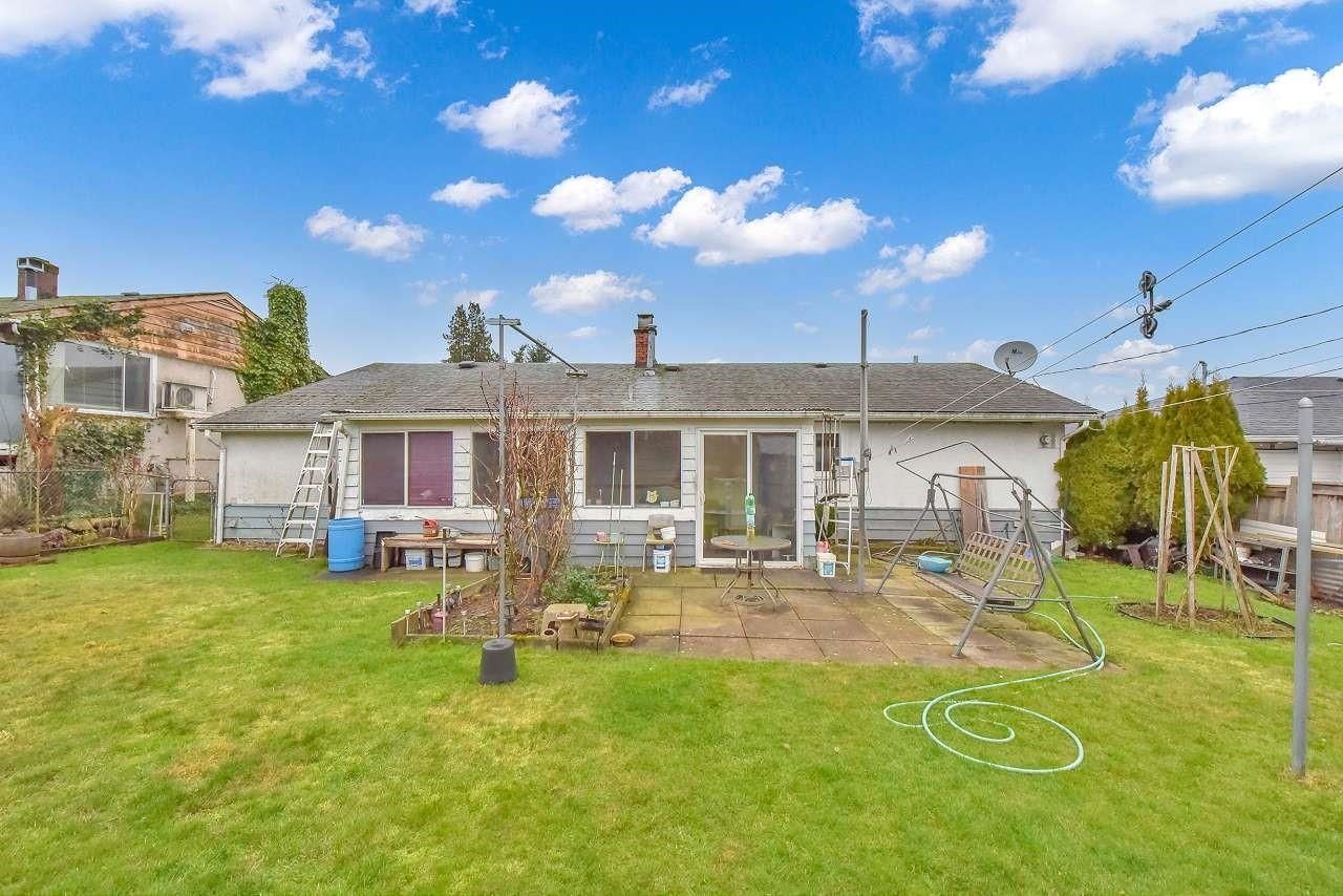 Listing Image 3