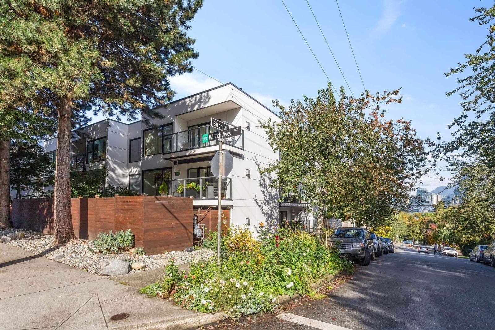 Listing Image 20