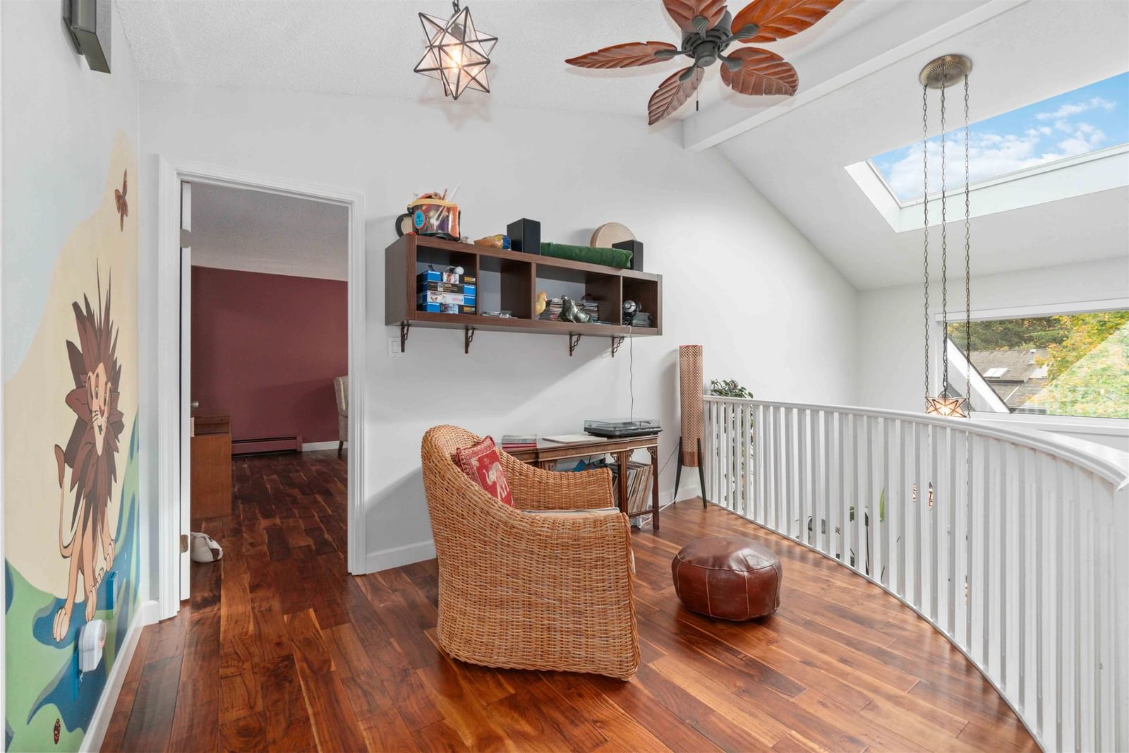 Listing Image 17