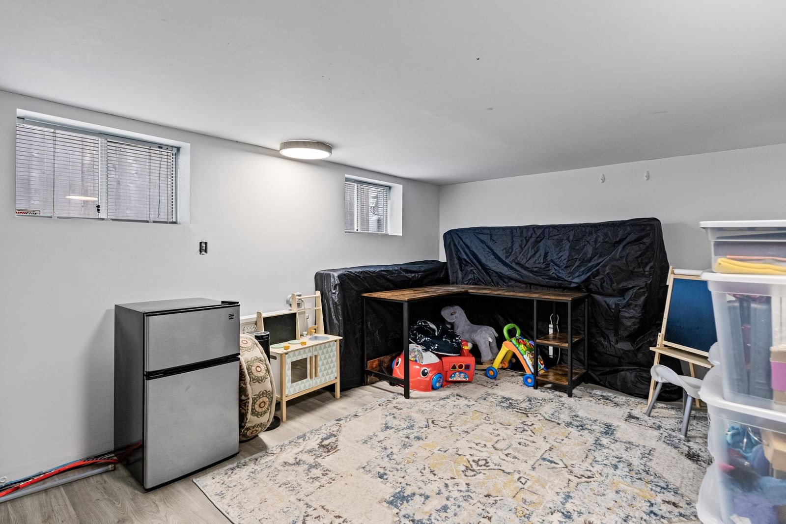Listing Image 30
