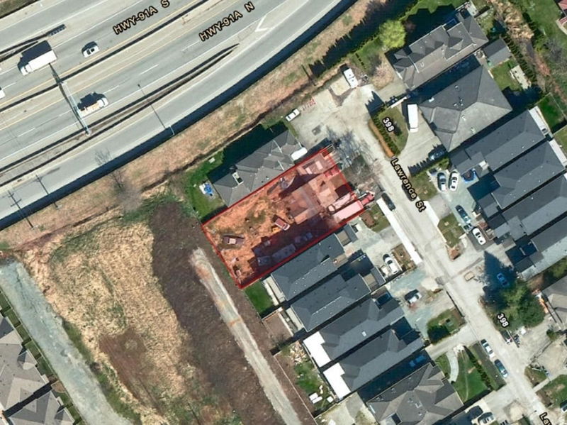 324 Lawrence Street