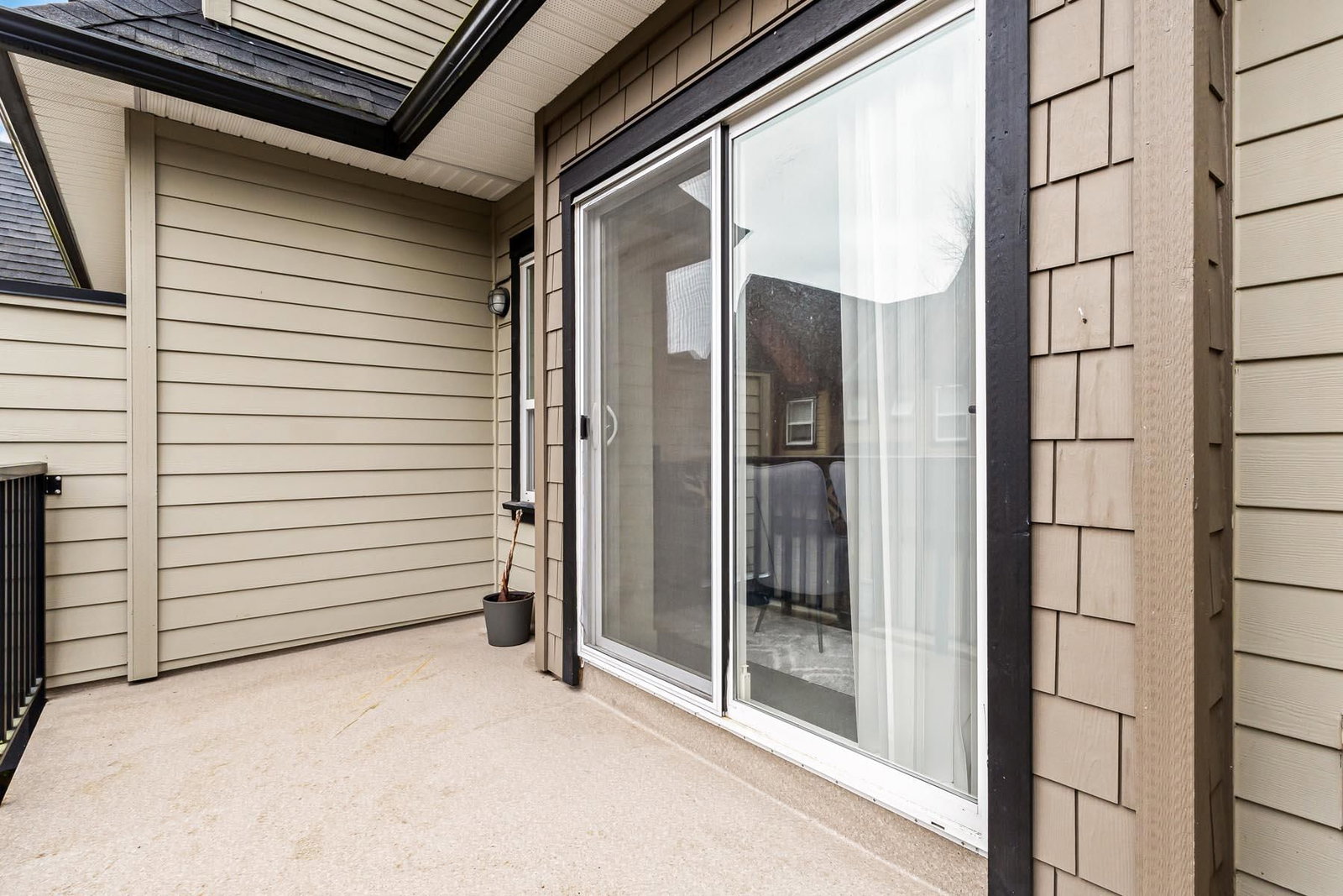 Listing Image 28