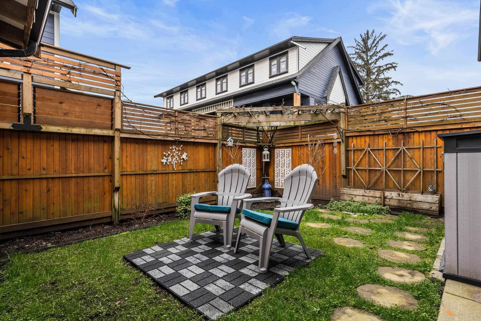 Listing Image 32