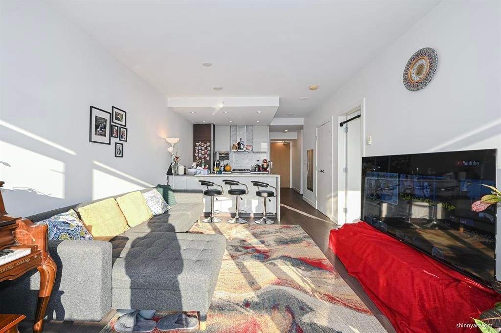 Listing Image 15