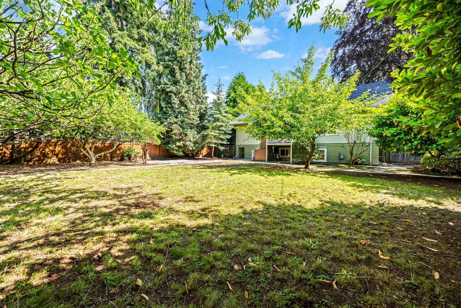 Listing Image 38