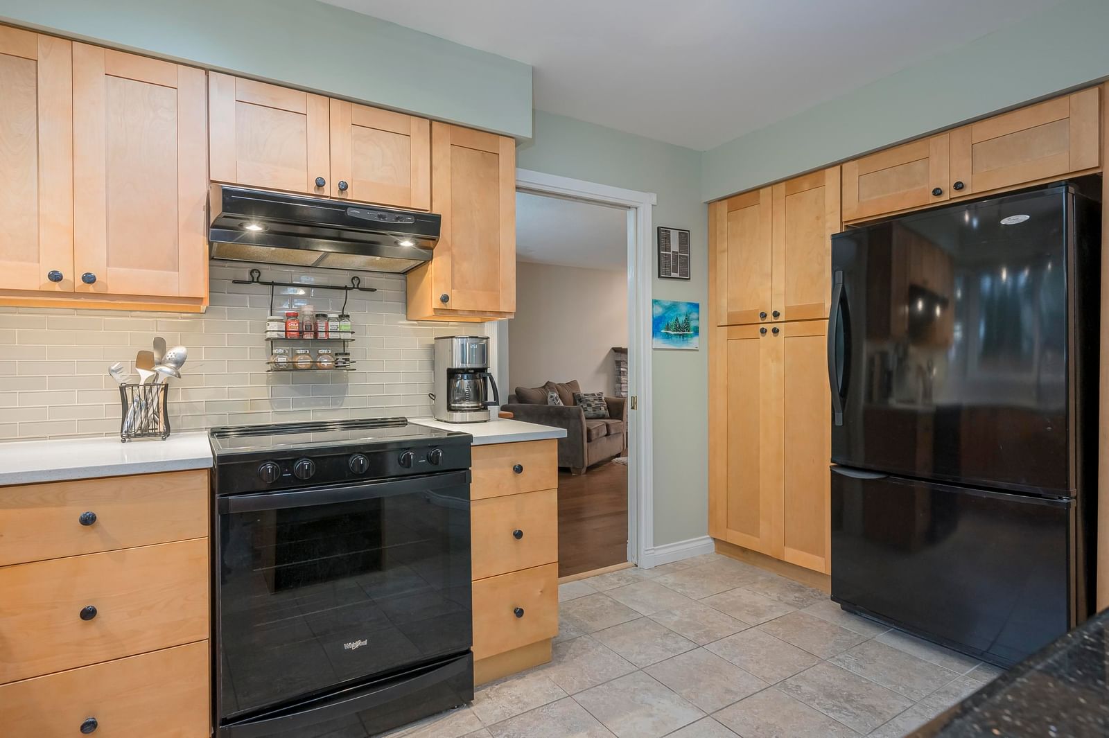 Listing Image 10