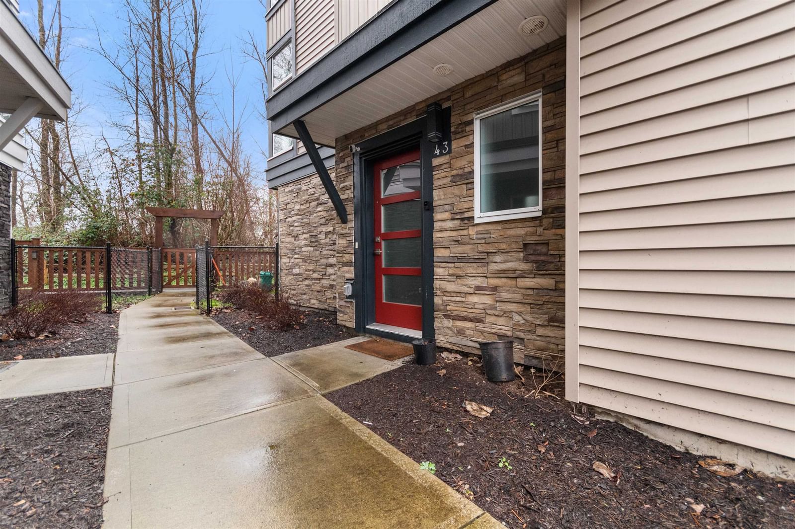 Listing Image 27