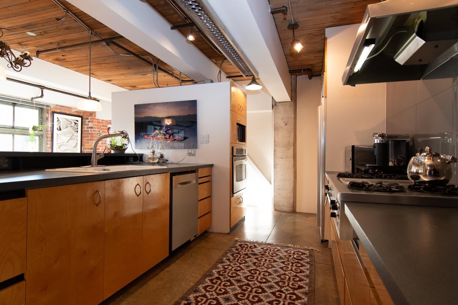 Listing Image 13