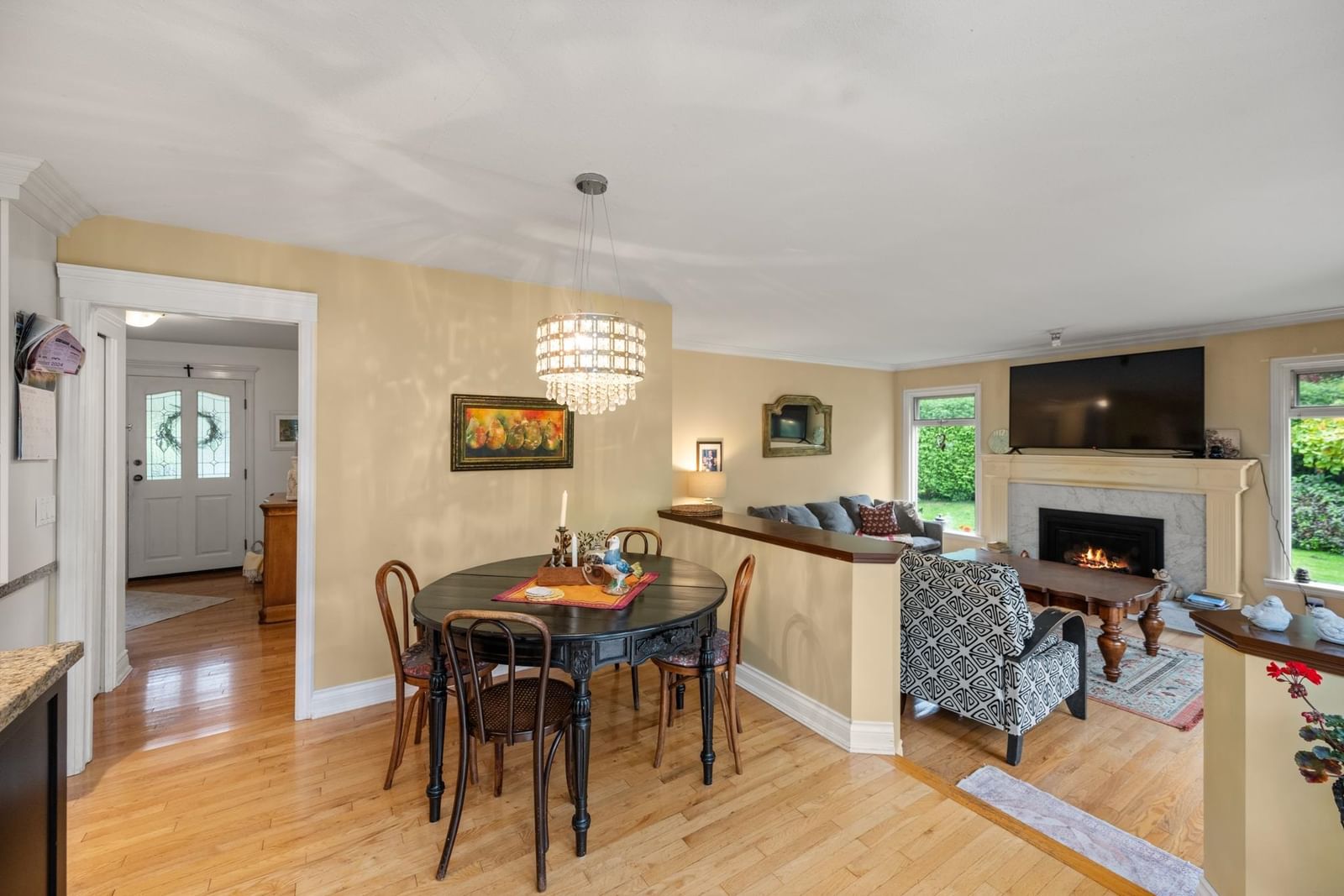 Listing Image 16