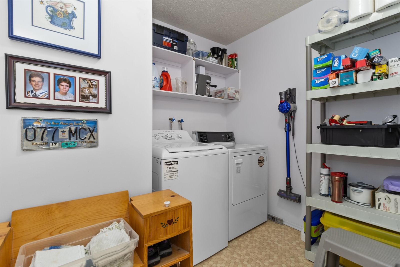 Listing Image 17
