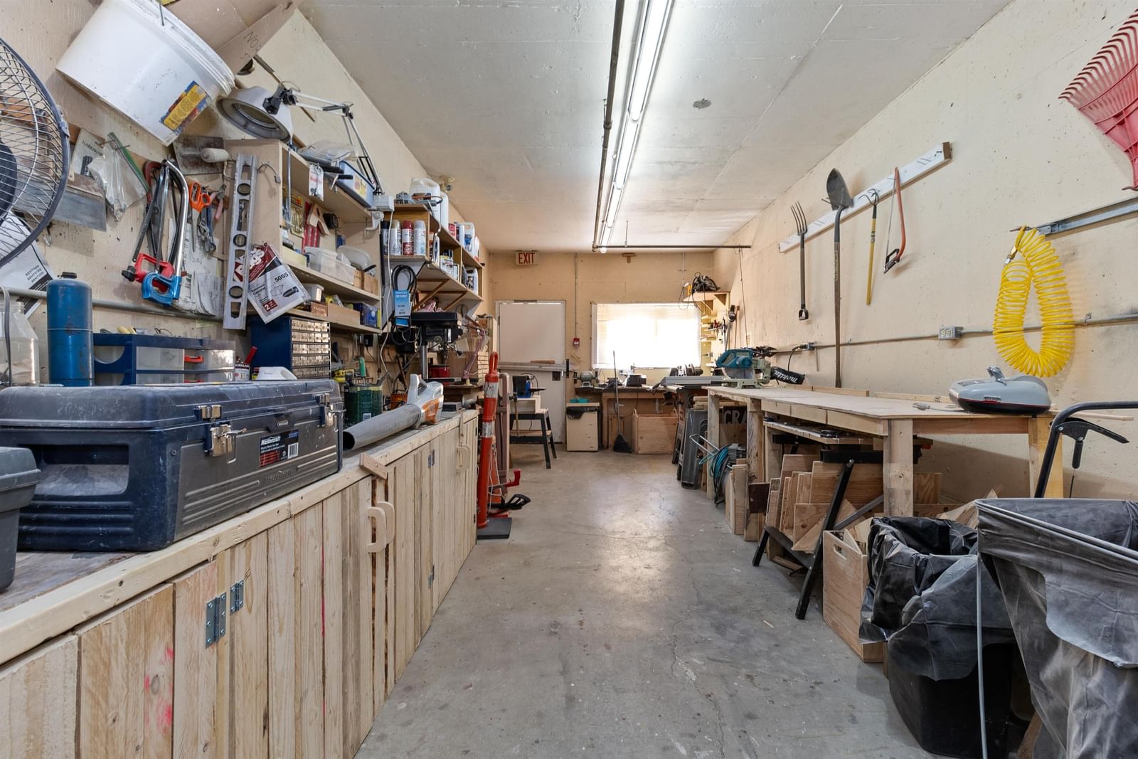 Listing Image 23