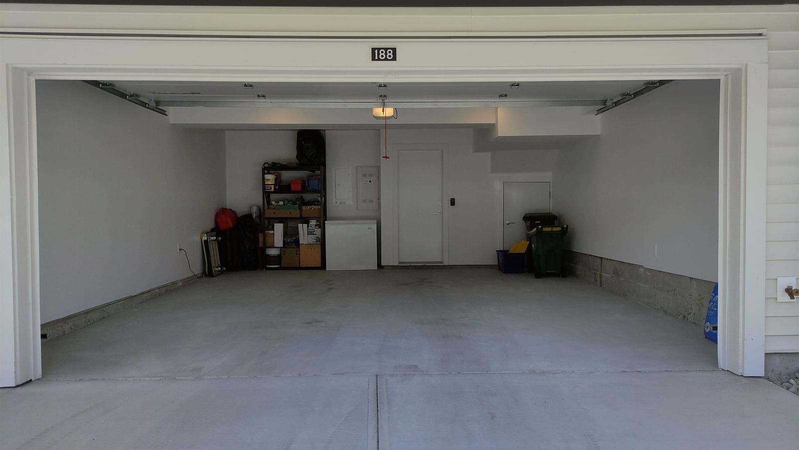 Listing Image 26