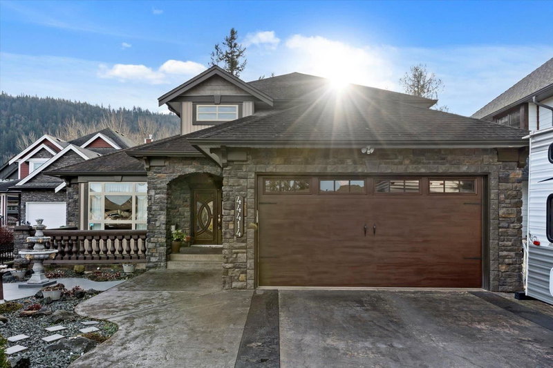 44414 Mclaren Drive, Chilliwack, V2R 0A3 | Image 2