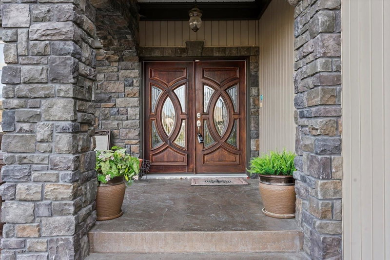 44414 Mclaren Drive, Chilliwack, V2R 0A3 | Image 3