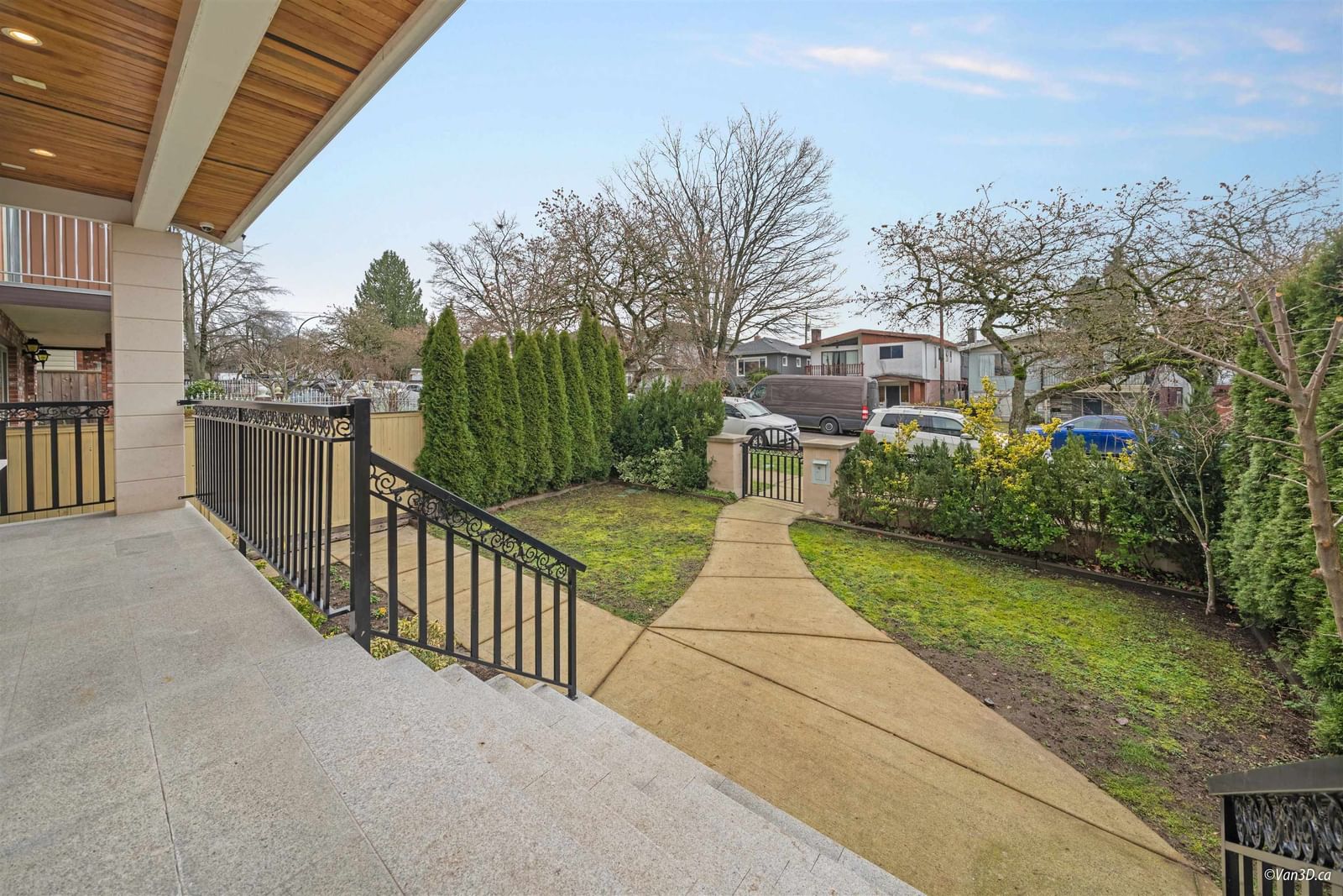 Listing Image 6