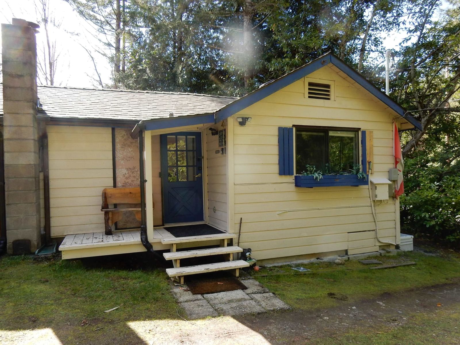Listing Image 6