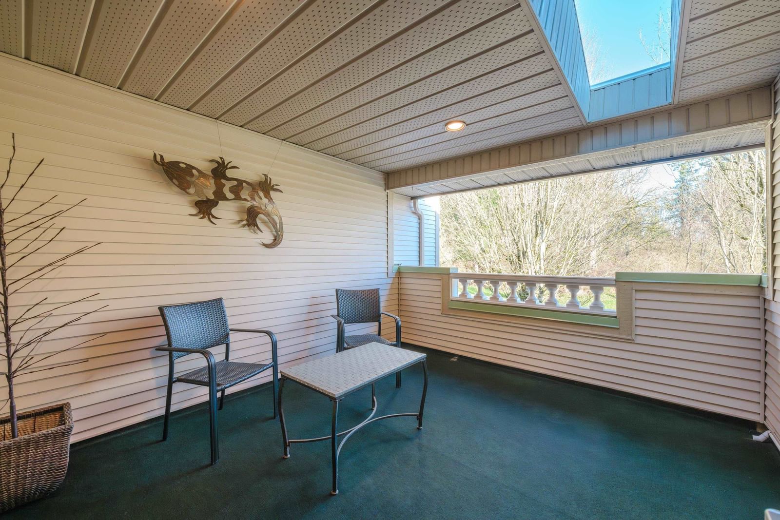 Listing Image 23