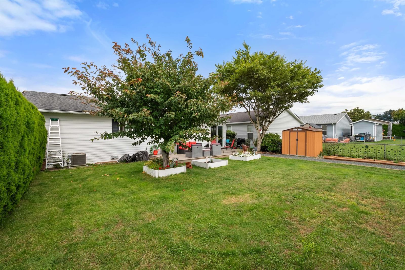 Listing Image 23