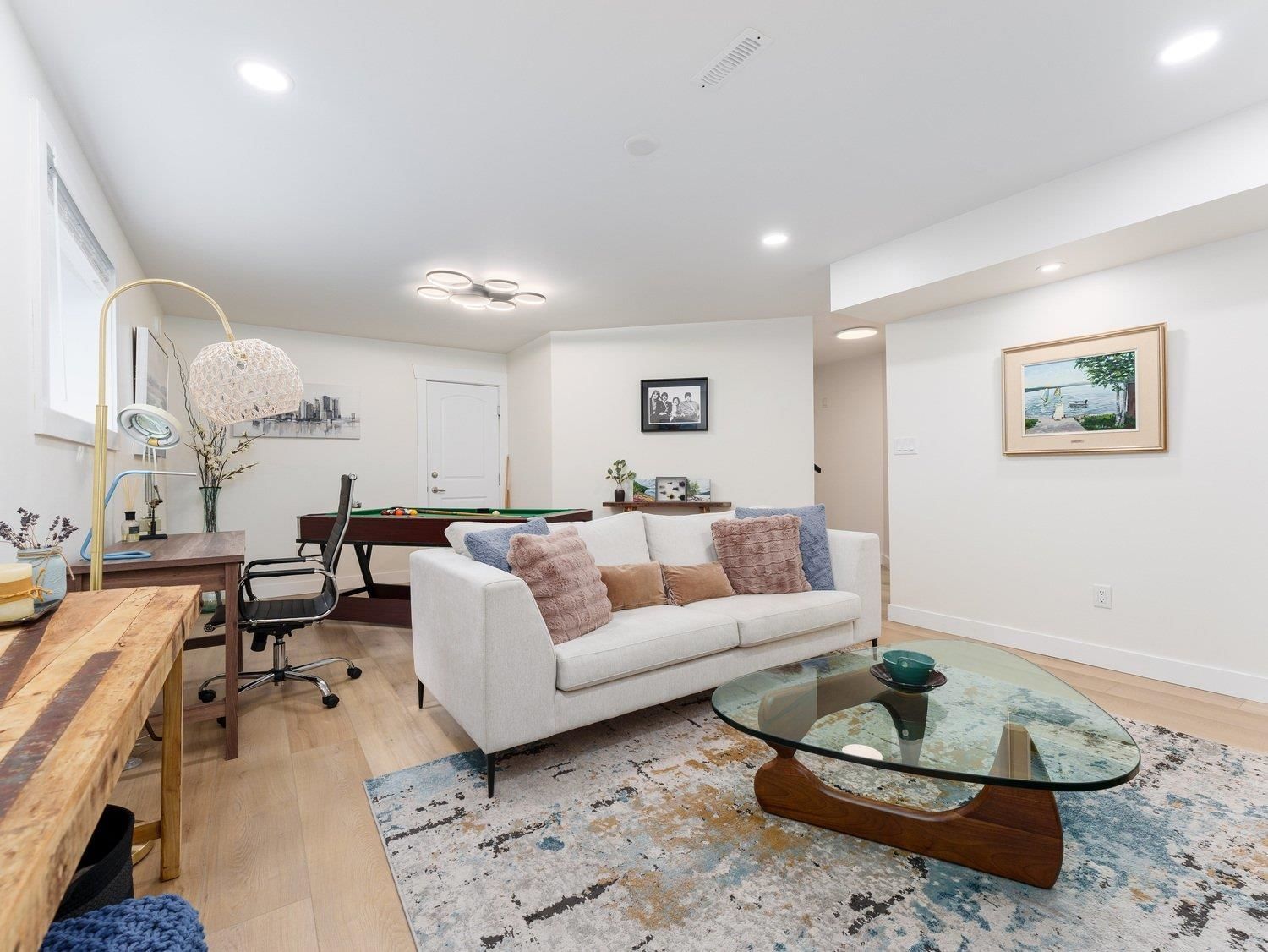 Listing Image 23