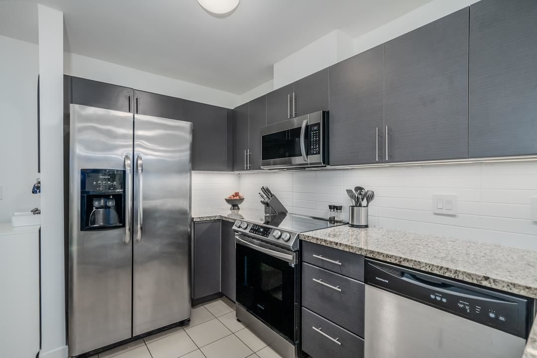 Listing Image 15