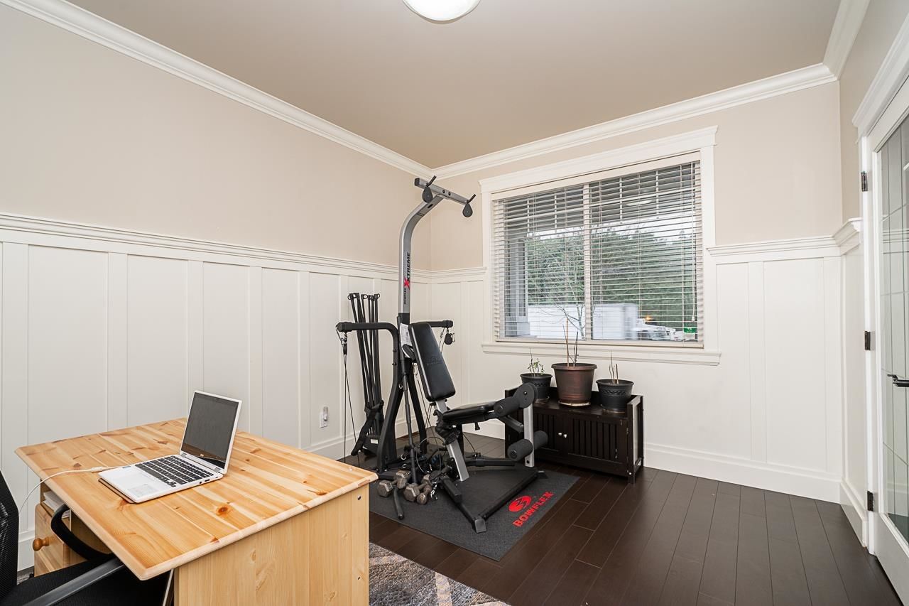 Listing Image 14