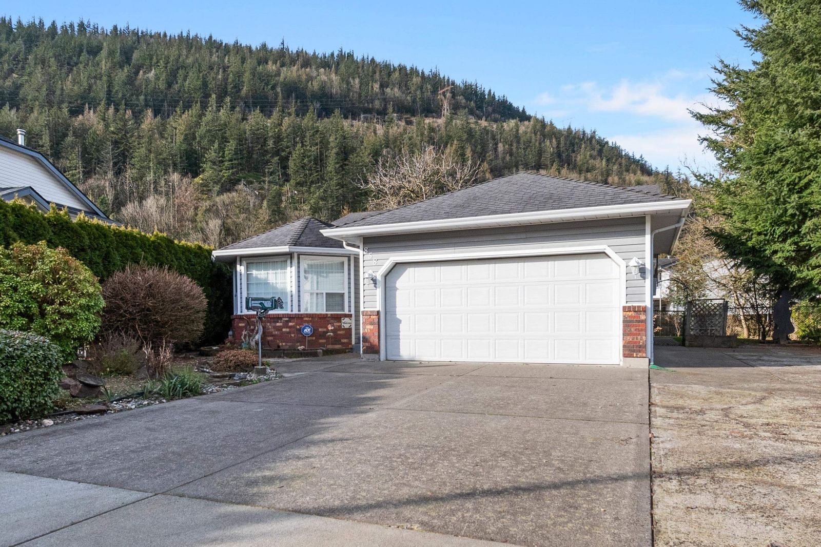 Listing Image 34