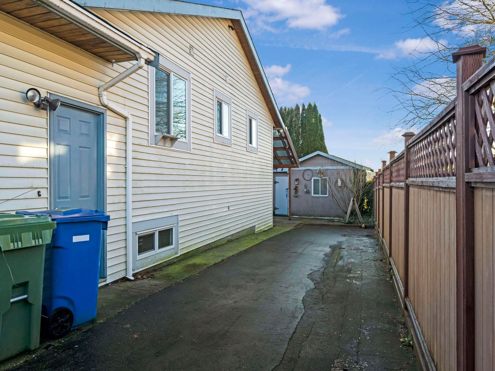 Listing Image 28