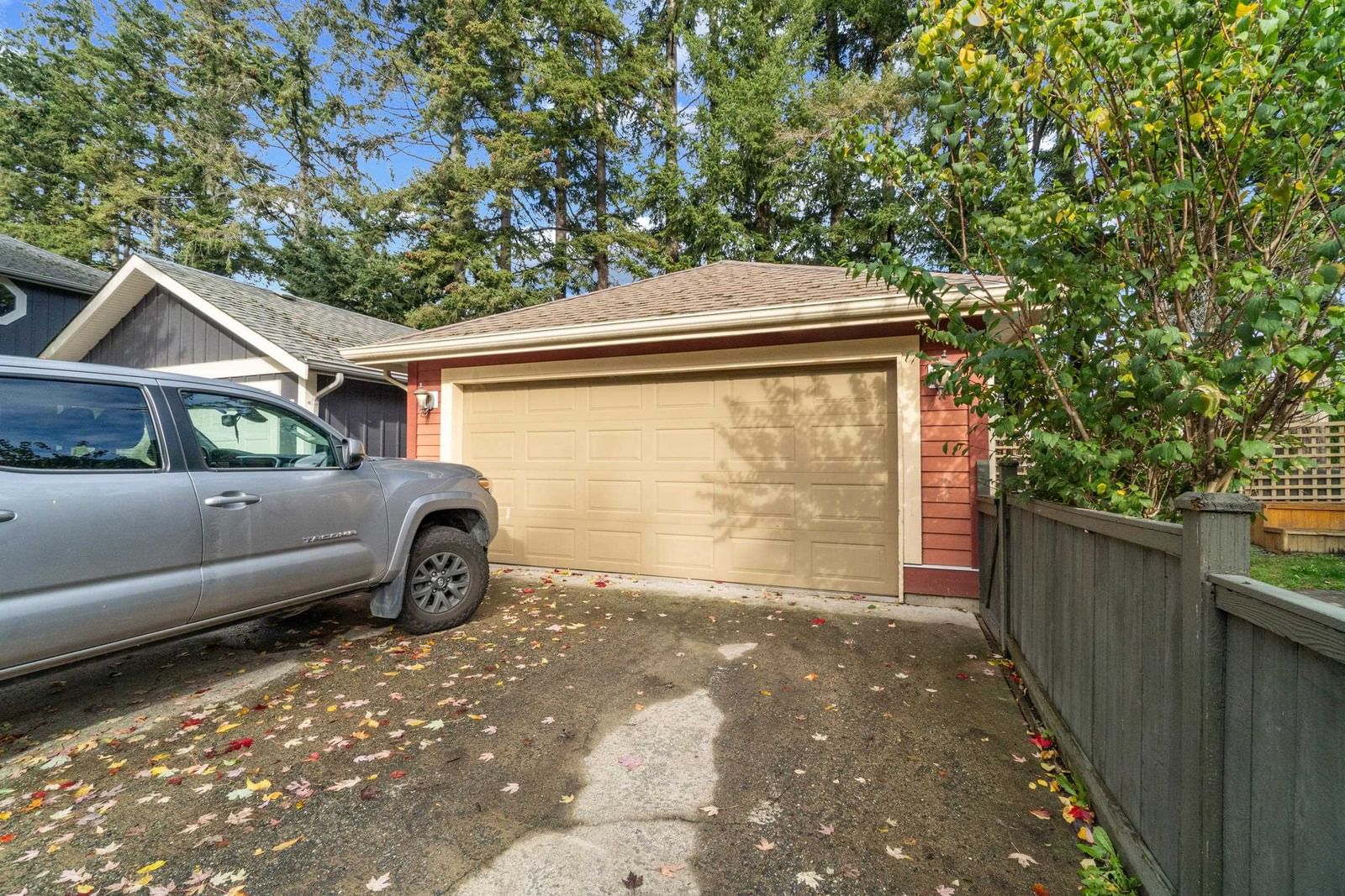 Listing Image 27