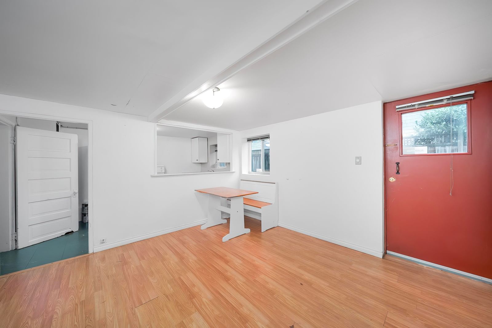 Listing Image 13