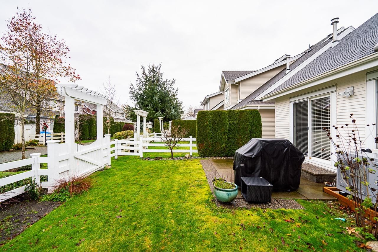 Listing photo 4