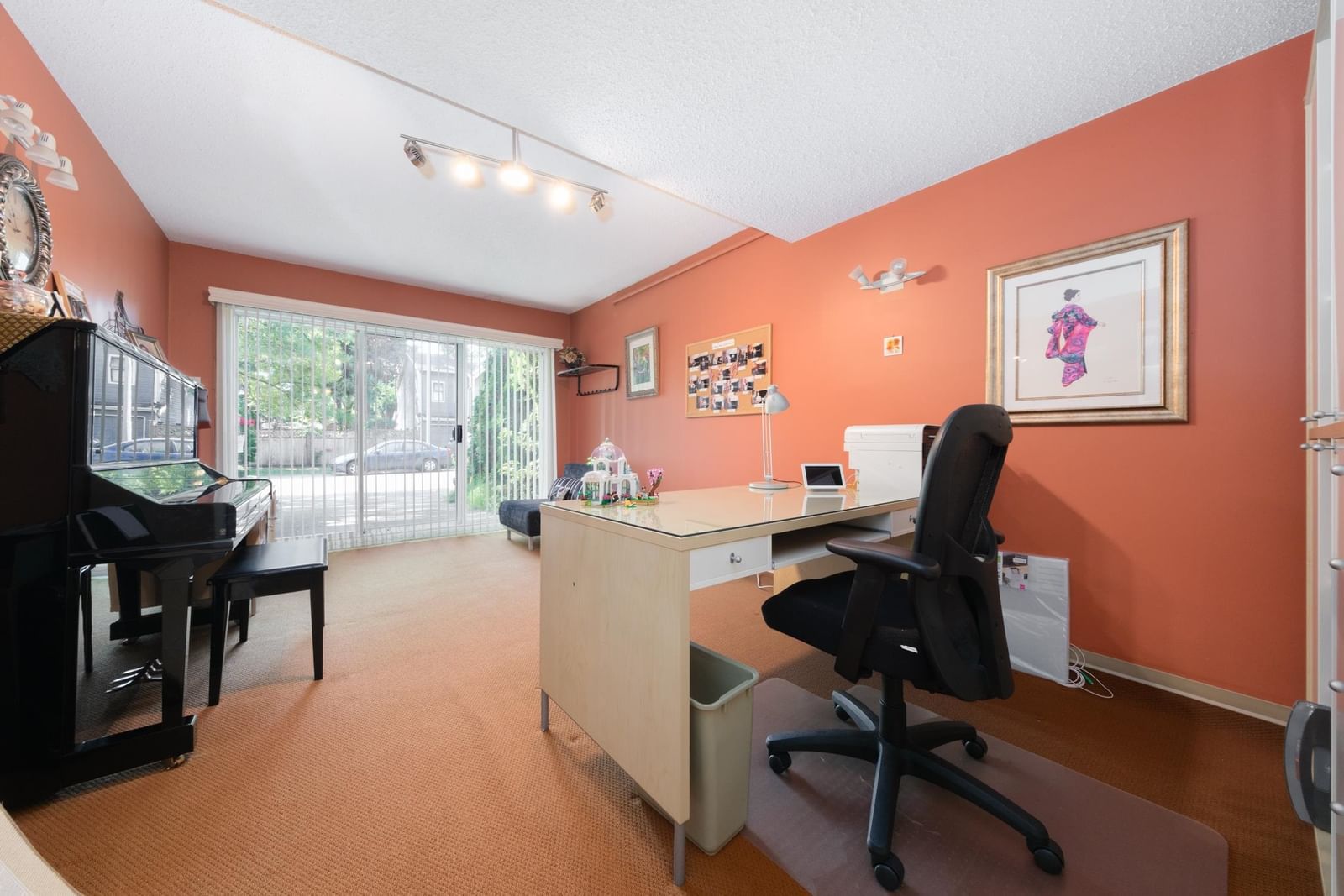Listing Image 23
