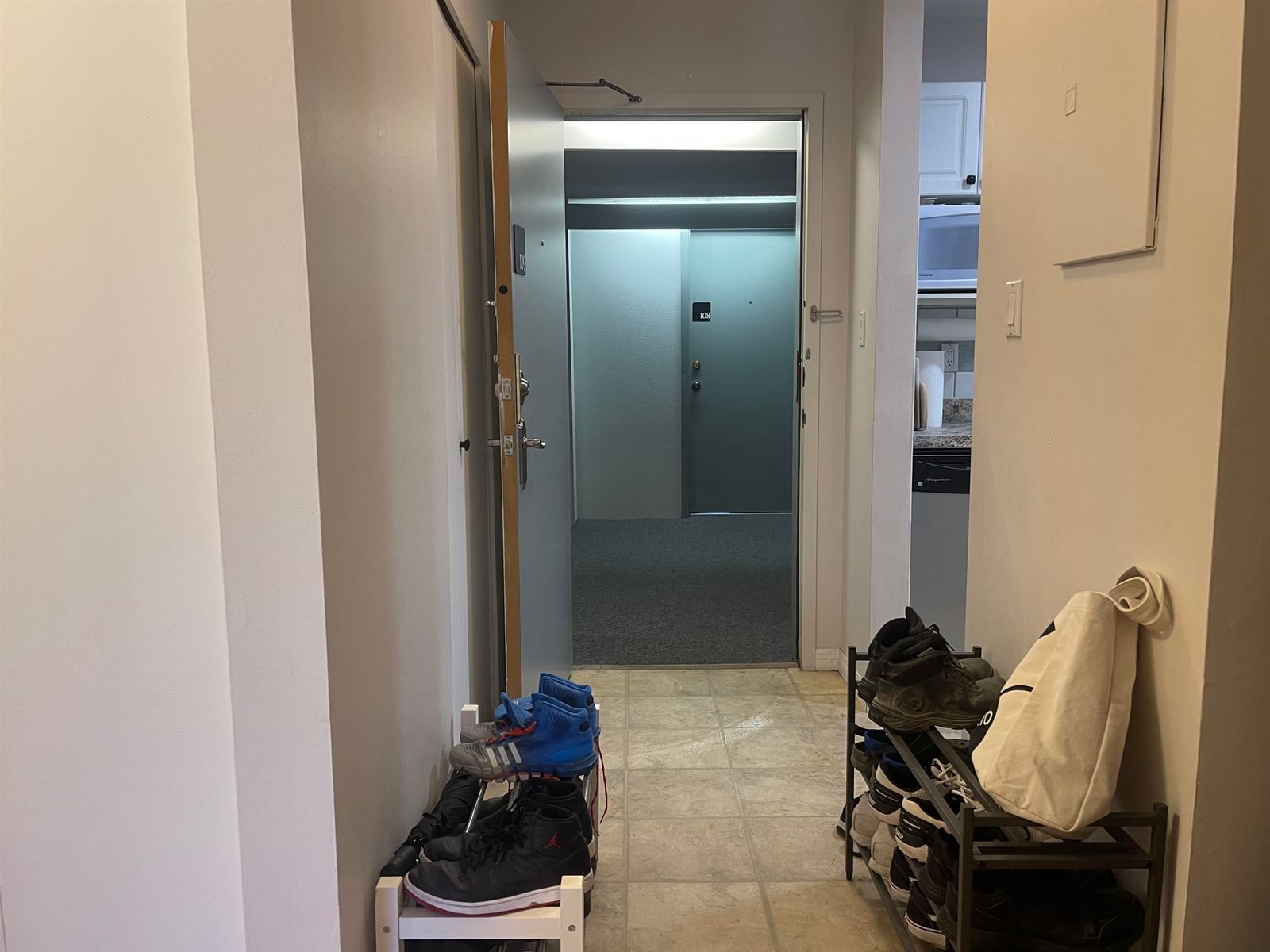 Listing Image 13