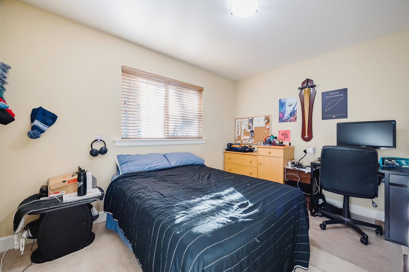 Listing Image 23