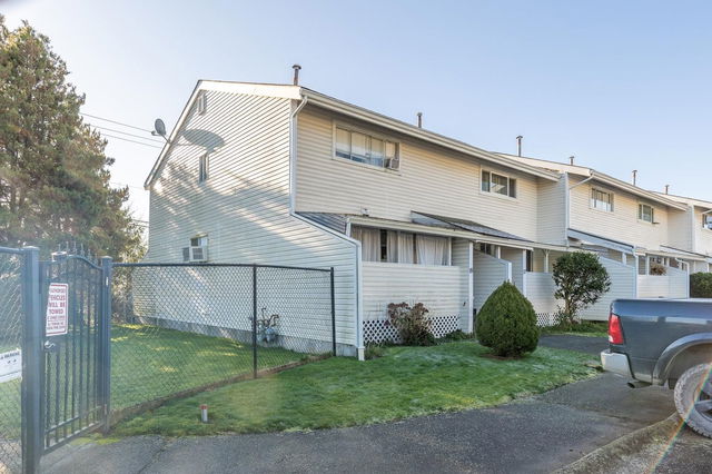 18 - 45215 Wolfe Road