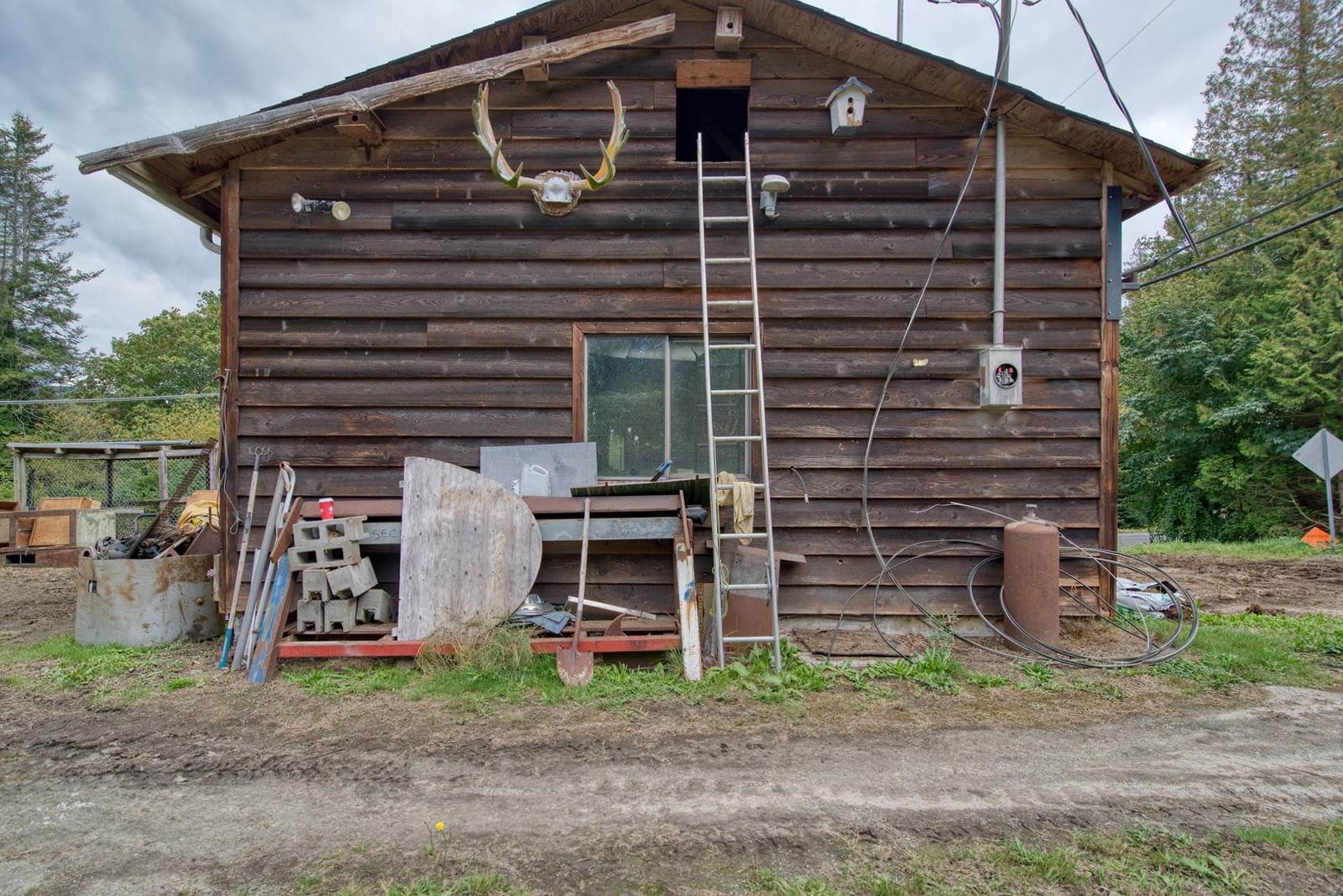 Listing Image 8