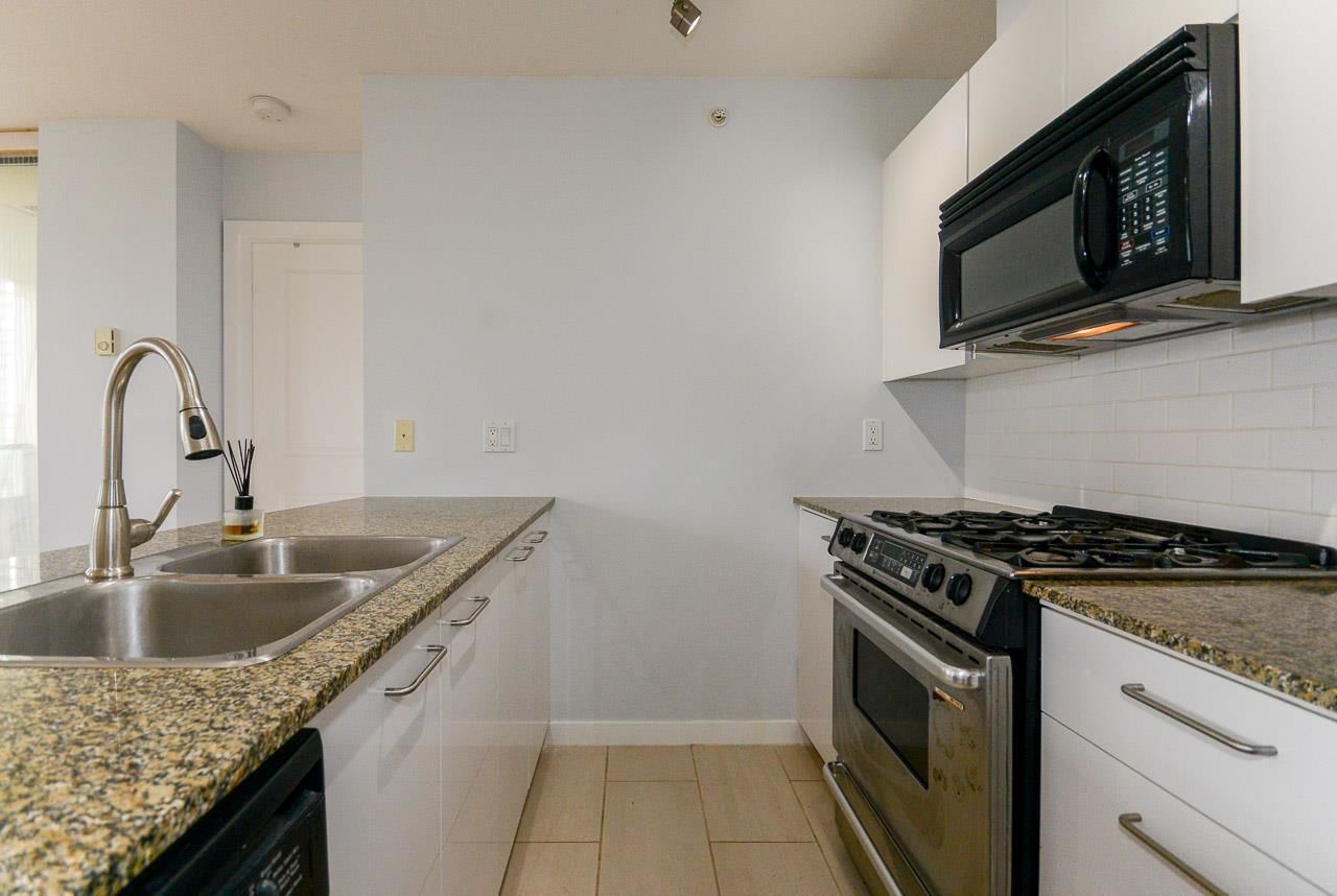 Listing Image 18