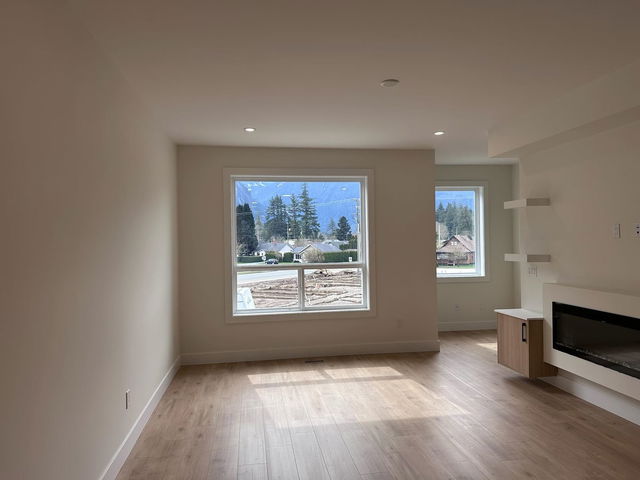 3 - 455 Coquihalla Street