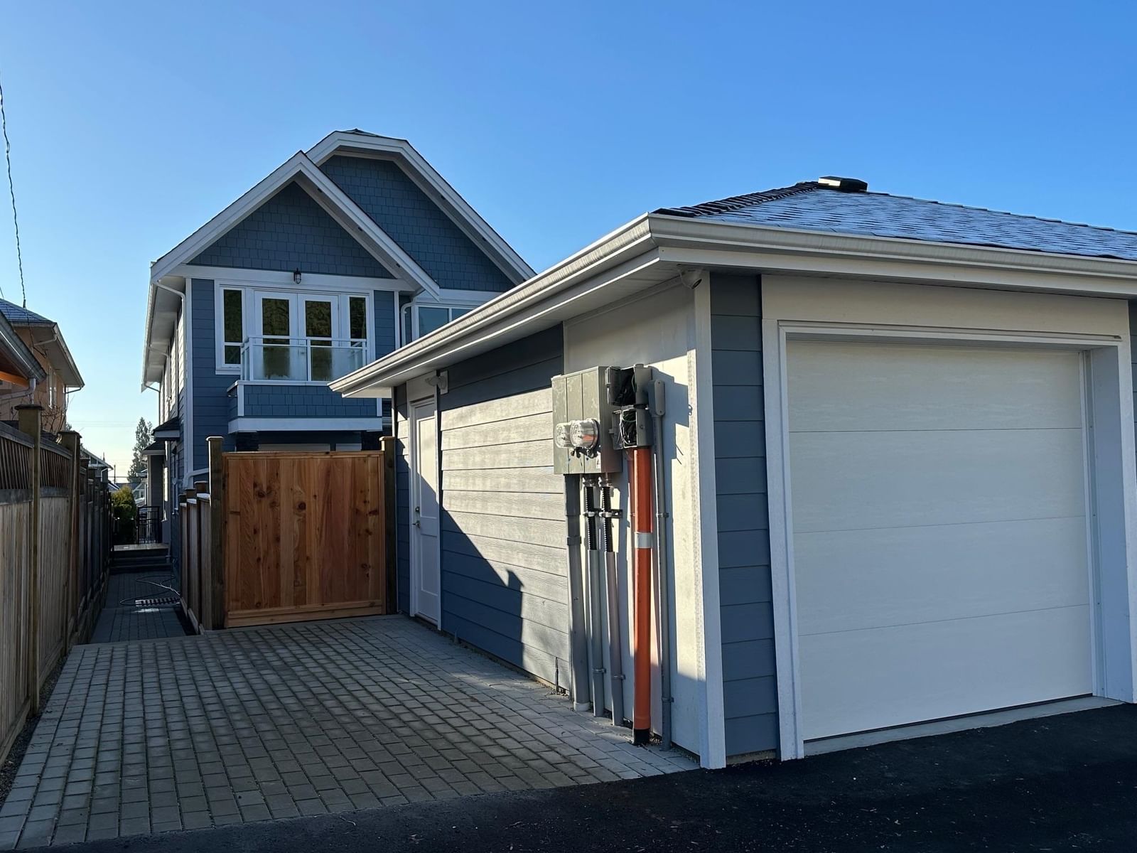 Listing Image 13