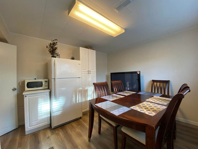 3 Bed Suite - 564 64th Avenue, Vancouver, V6P 2K9 | Image 2