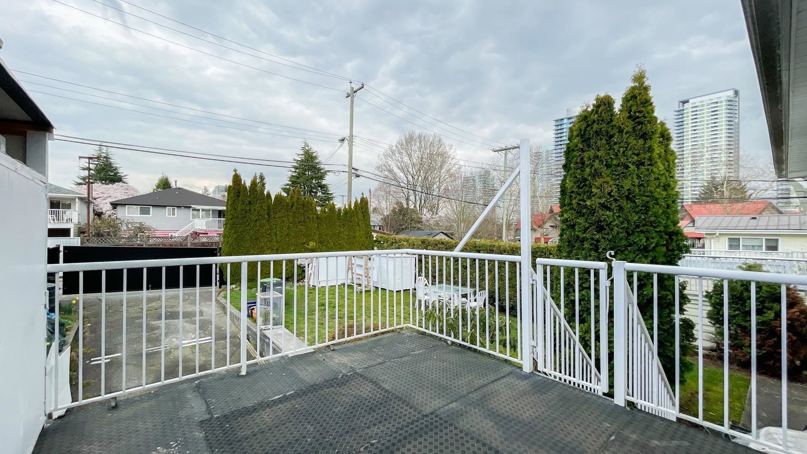 Listing Image 22