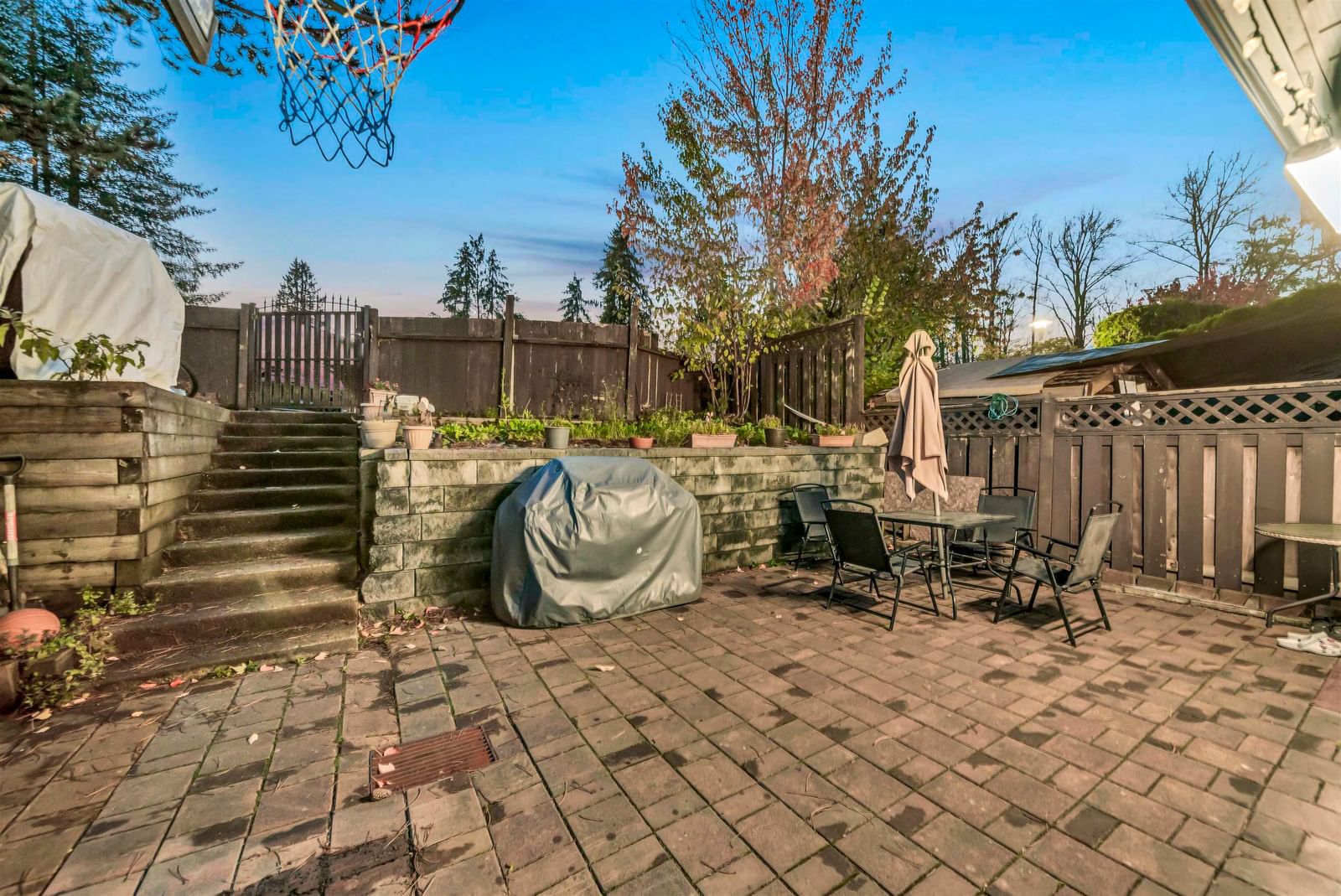 Listing Image 27