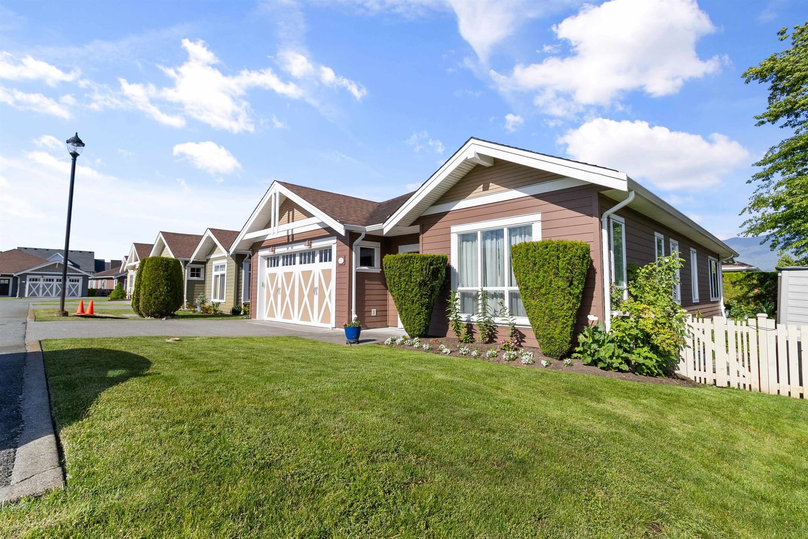 Listing Image 33
