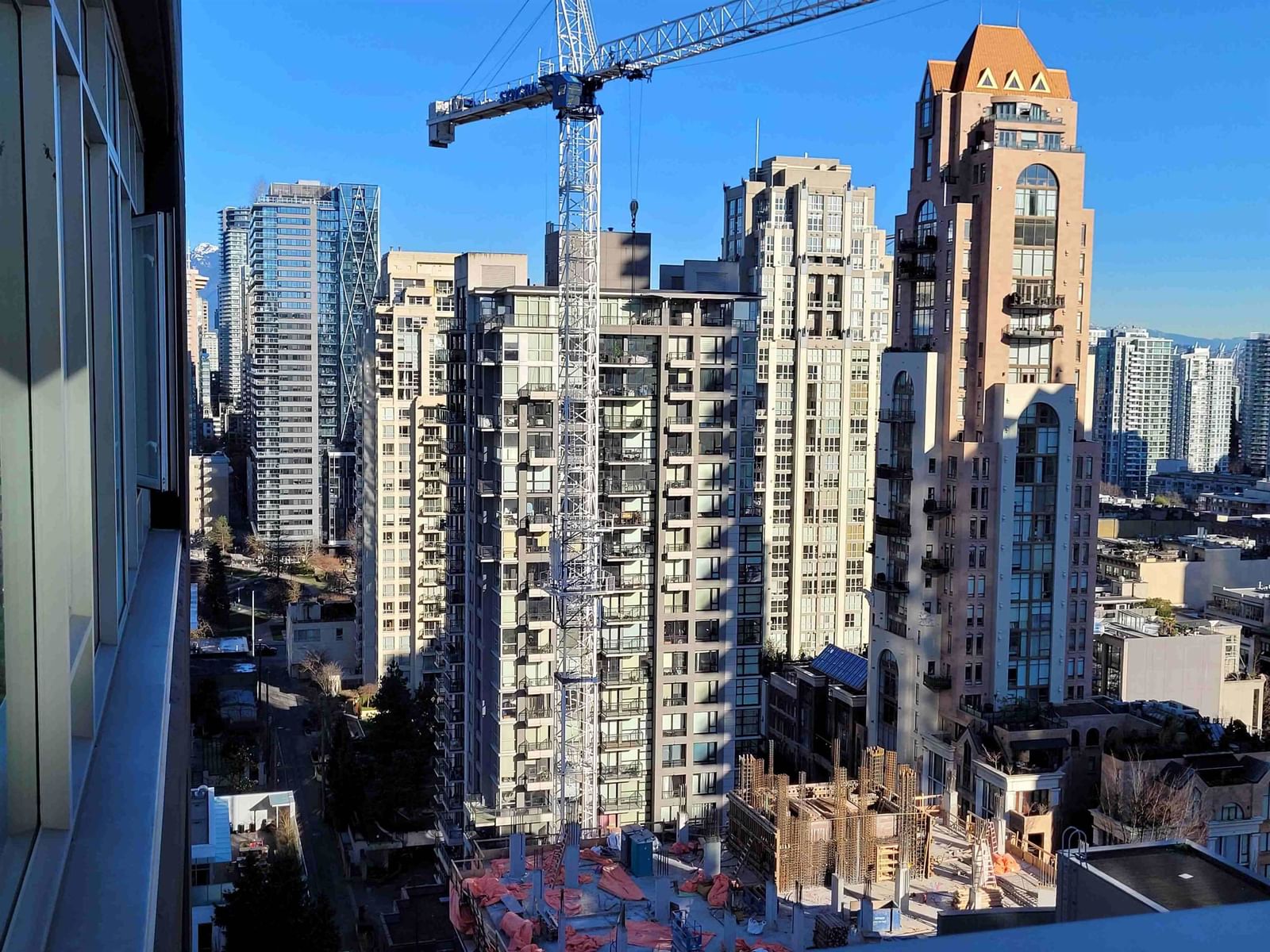 Listing Image 10